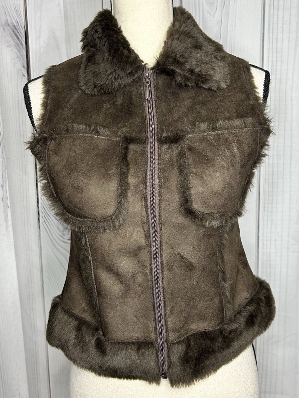 Bebe Faux Fur Suede Vest Womens Sz XS Brown Full Zip Vintage